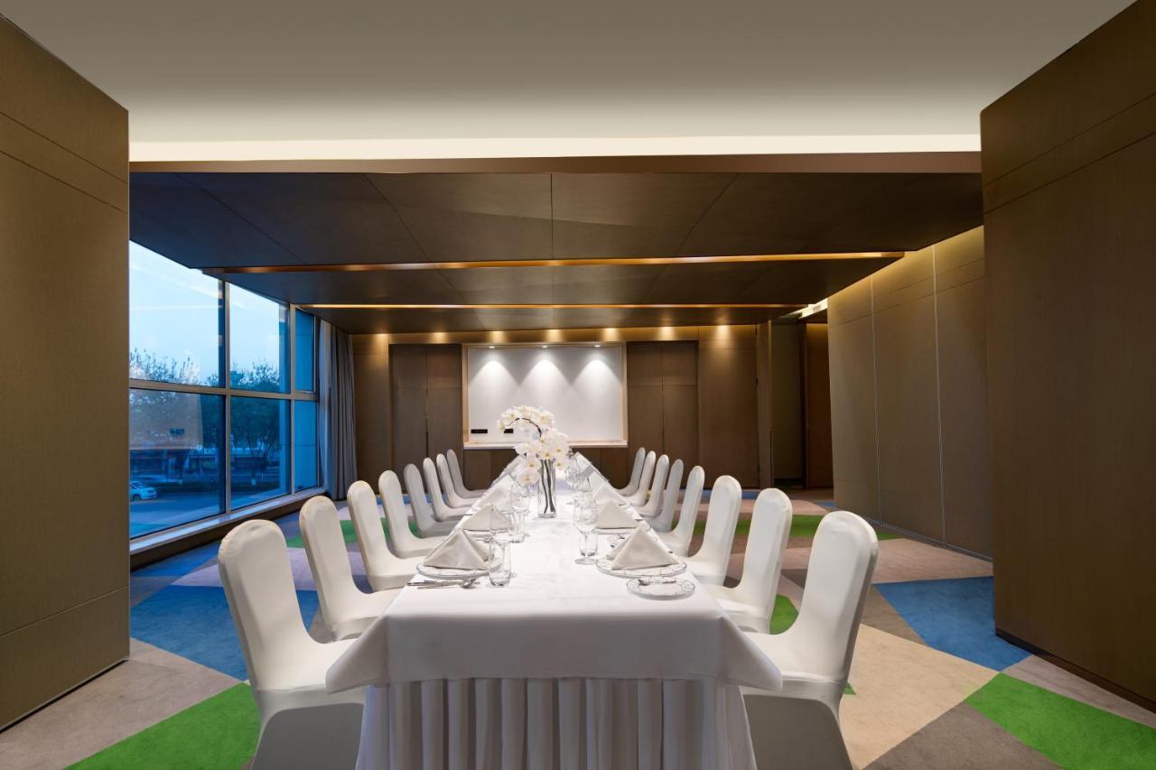 Holiday Inn Express Langfang New Chaoyang By Ihg ภายนอก รูปภาพ