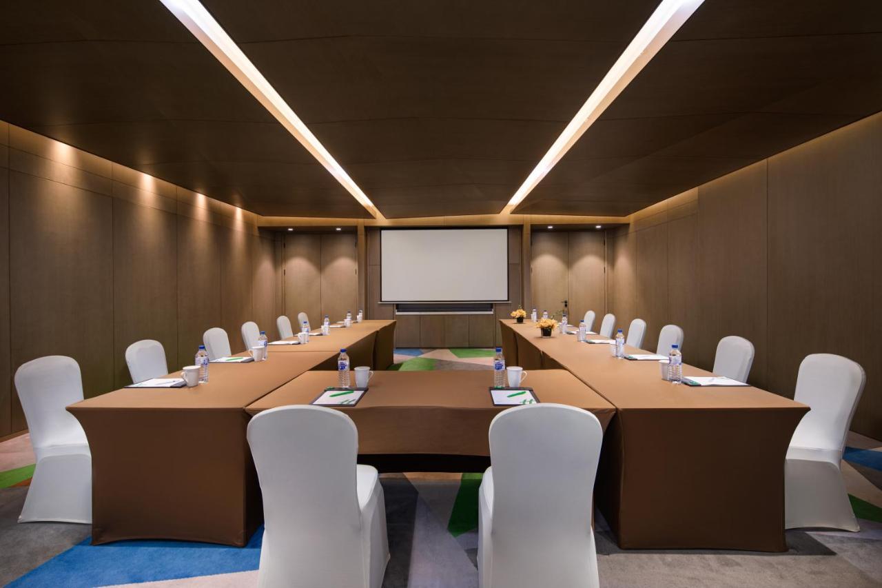 Holiday Inn Express Langfang New Chaoyang By Ihg ภายนอก รูปภาพ